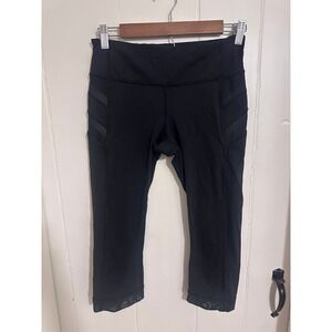 Lululemon Crop Leggings Black Mesh Size 6 Athletic Running